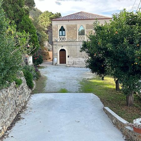 Dimora Le Pietre Del Mare Pizzo (Calabria) Exterior foto
