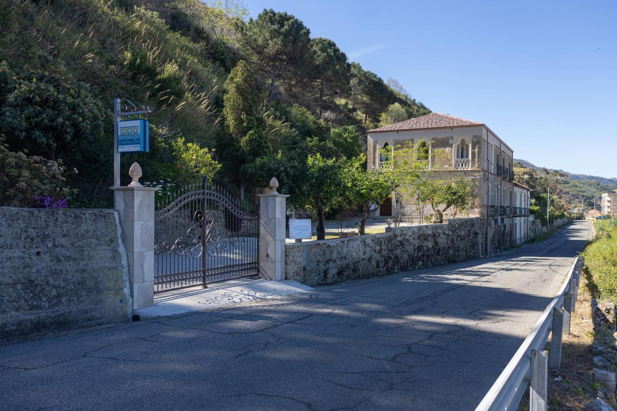 Dimora Le Pietre Del Mare Pizzo (Calabria) Exterior foto