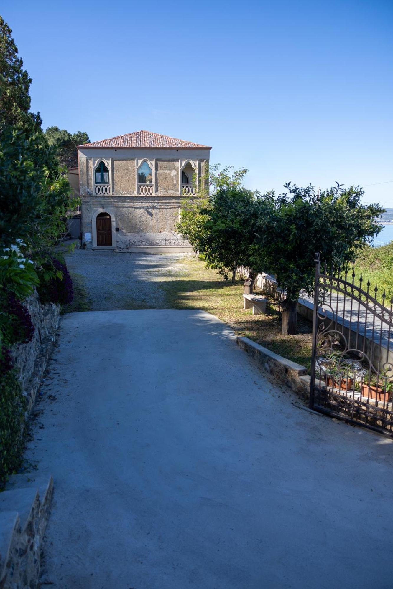 Dimora Le Pietre Del Mare Pizzo (Calabria) Exterior foto