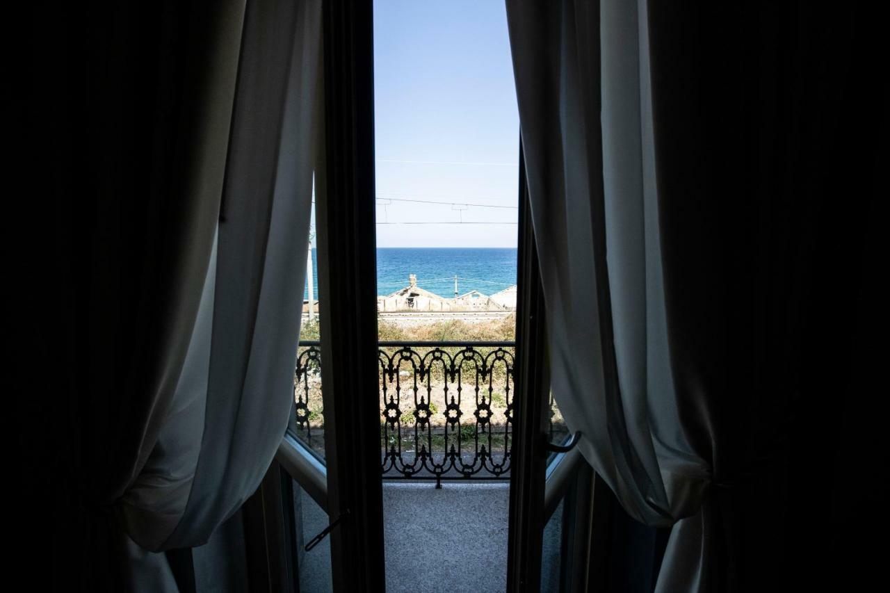 Dimora Le Pietre Del Mare Pizzo (Calabria) Exterior foto